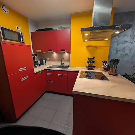 Ferienwohnung, Modern, Ruhig Und Zentral Mit Tiefgarage Appartamento *