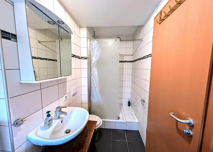 Ferienwohnung, Modern, Ruhig Und Zentral Mit Tiefgarage Appartamento *