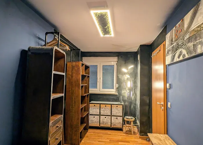 Ferienwohnung, Modern, Ruhig Und Zentral Mit Tiefgarage Appartamento